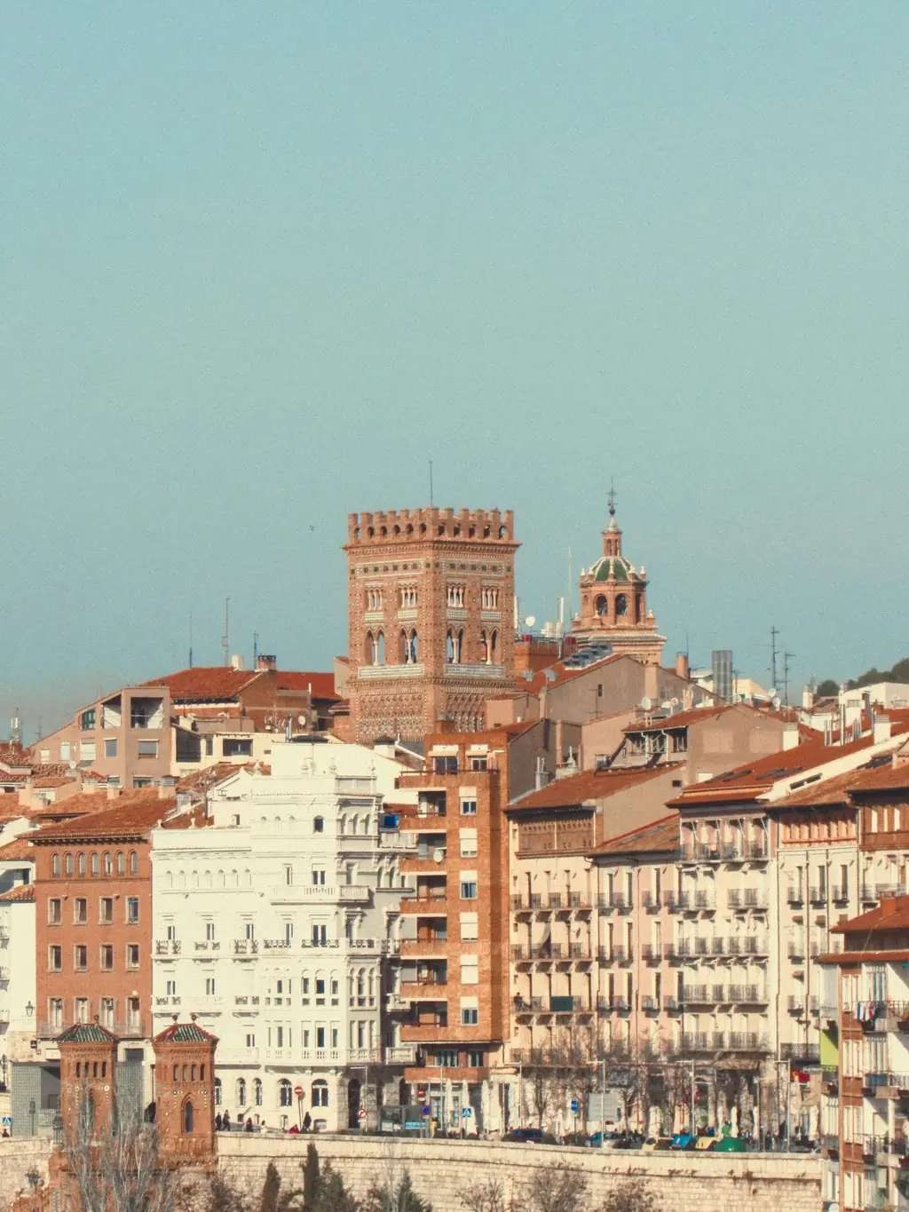 Blick über Teruel mit Turm
